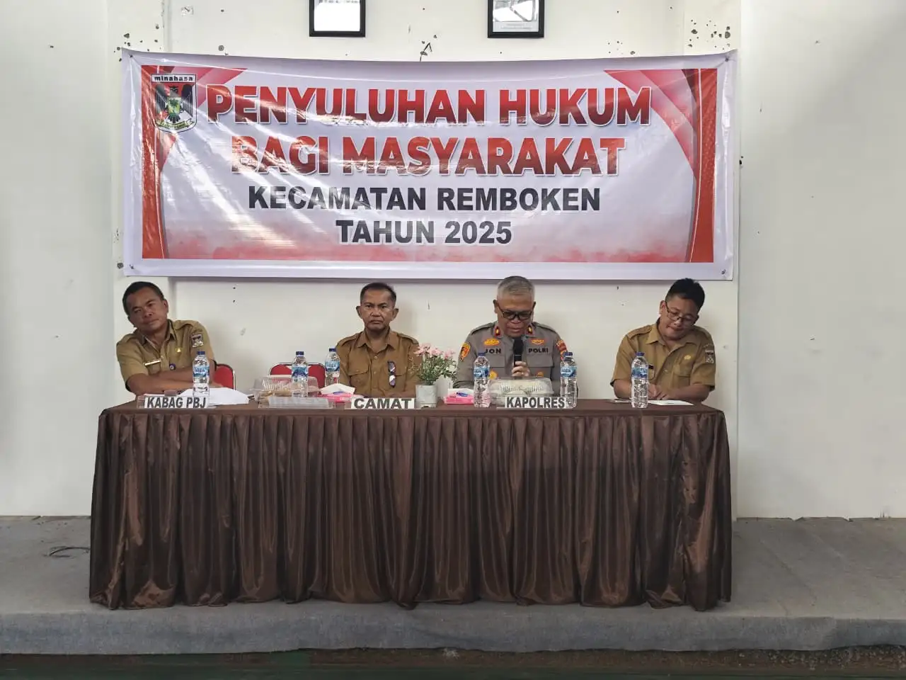 Penyuluhan Hukum Kecamatan Remboken 2025, Polri Tekankan Atensi Kasus Anak dan Pengawasan Dana Desa